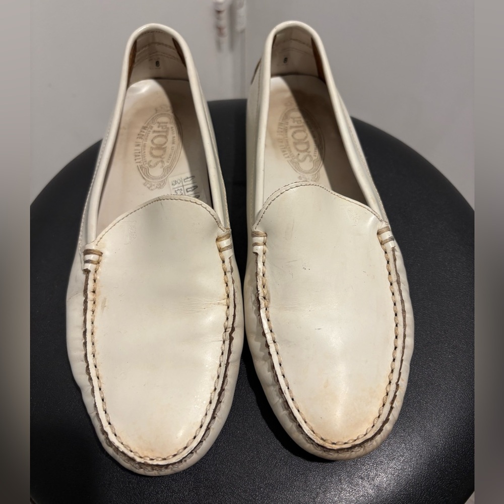 Women’s White Tod's Loafers